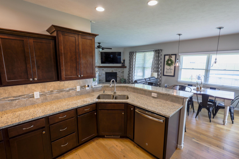 6003 U Avenue Kearney, Nebraska 68847, 5 Bedrooms Bedrooms, ,3 BathroomsBathrooms,Residential,For Sale,6003 U Avenue,20260822