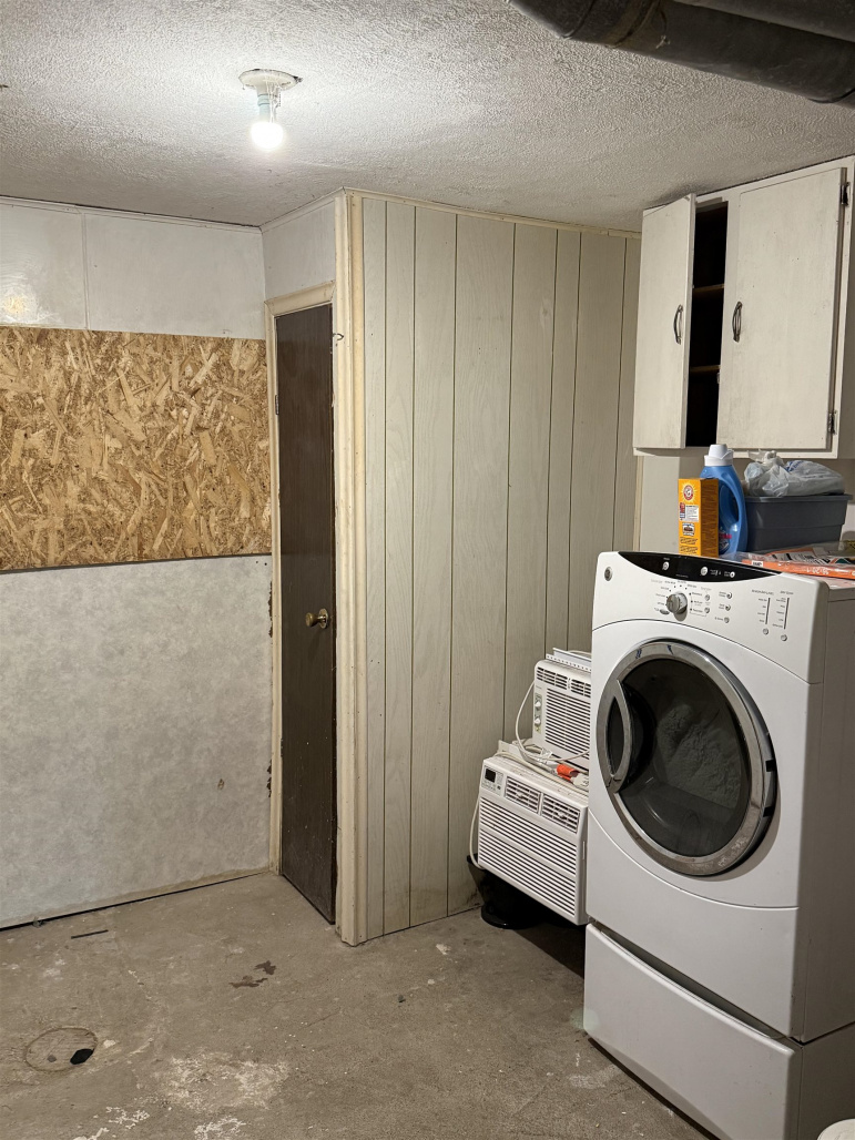 210 S Adams Street Lexington, Nebraska 68850, 3 Bedrooms Bedrooms, ,1 BathroomBathrooms,Residential,For Sale,210 S Adams Street,20260835