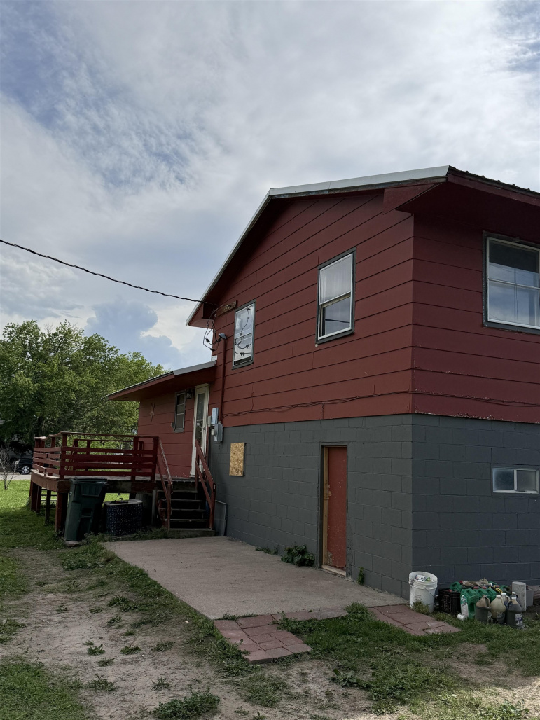 210 S Adams Street Lexington, Nebraska 68850, 3 Bedrooms Bedrooms, ,1 BathroomBathrooms,Residential,For Sale,210 S Adams Street,20260835
