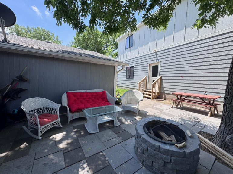 5 Park Lane Drive 28 Johnson Lake, Nebraska 68937, 4 Bedrooms Bedrooms, ,2 BathroomsBathrooms,Residential,For Sale,5 Park Lane Drive 28,20260830