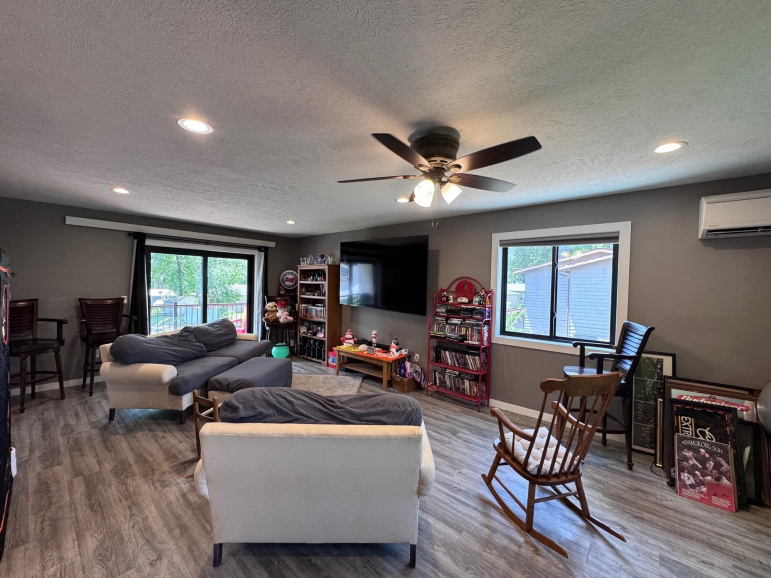 5 Park Lane Drive 28 Johnson Lake, Nebraska 68937, 4 Bedrooms Bedrooms, ,2 BathroomsBathrooms,Residential,For Sale,5 Park Lane Drive 28,20260830