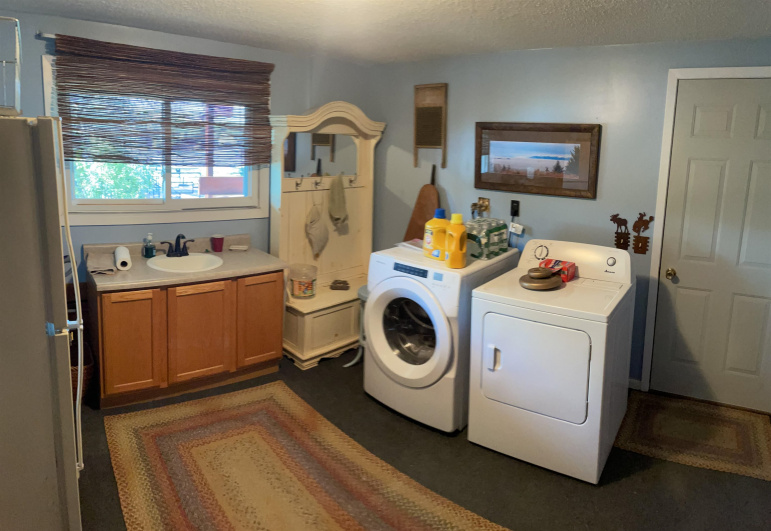 115 Anchor Bay Drive Jeffrey Lake, Nebraska 69123, 3 Bedrooms Bedrooms, ,2 BathroomsBathrooms,Residential,For Sale,115 Anchor Bay Drive,20260840