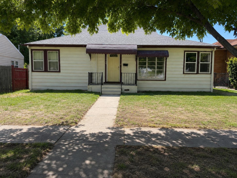 1209 N Jefferson Street Lexington, Nebraska 68850, 2 Bedrooms Bedrooms, ,2 BathroomsBathrooms,Residential,For Sale,1209 N Jefferson Street,20260844