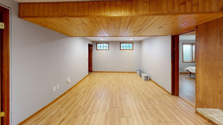 76116 413 Road Gothenburg, Nebraska 69138, 5 Bedrooms Bedrooms, ,4 BathroomsBathrooms,Residential,For Sale,76116 413 Road,20260851