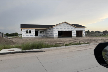 1134 Sun Valley Drive Grand Island, Nebraska 68801, 3 Bedrooms Bedrooms, ,3 BathroomsBathrooms,Residential,For Sale,1134 Sun Valley Drive,20260881