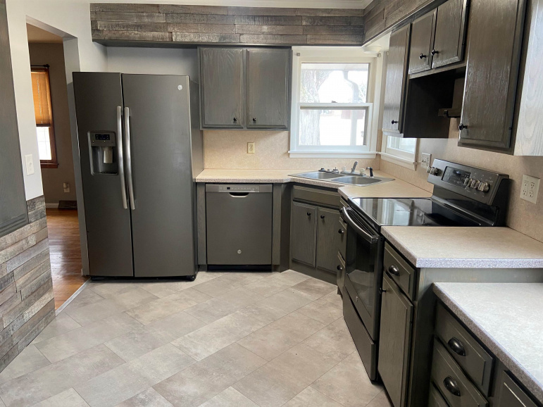 307 Kufus Avenue Ravenna, Nebraska 68869-1322, 3 Bedrooms Bedrooms, ,2 BathroomsBathrooms,Residential,For Sale,307 Kufus Avenue,20260165