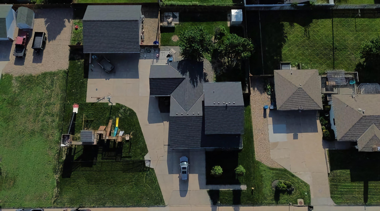 1418 10TH AVE KEARNEY, Nebraska 68845, 4 Bedrooms Bedrooms, ,4 BathroomsBathrooms,Residential,For Sale,1418 10TH AVE,20260888