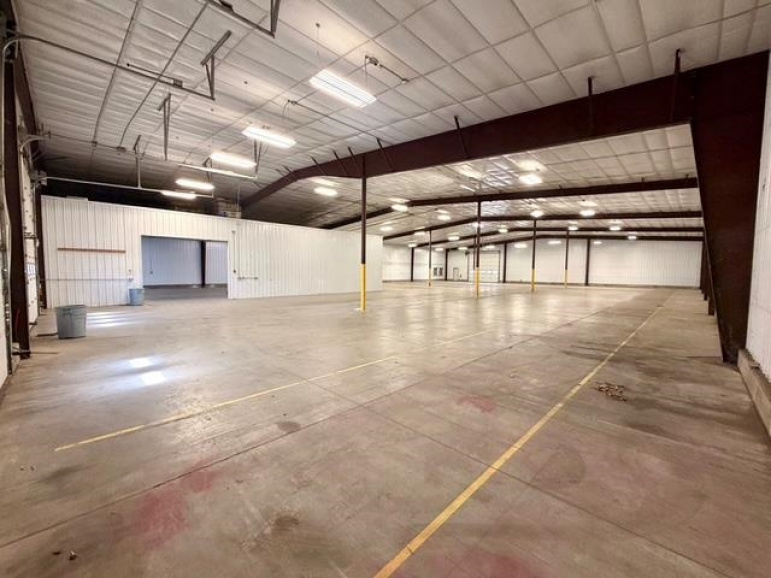 152 N 9th Avenue Broken Bow, Nebraska 68822, ,Commercial/industrial,For Rent,152 N 9th Avenue,20260896
