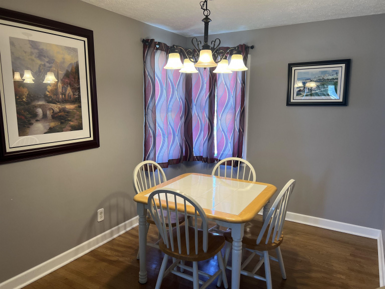 2001 W 6th Street Hastings, Nebraska 68901, 3 Bedrooms Bedrooms, ,2 BathroomsBathrooms,Residential,For Sale,2001 W 6th Street,20260912