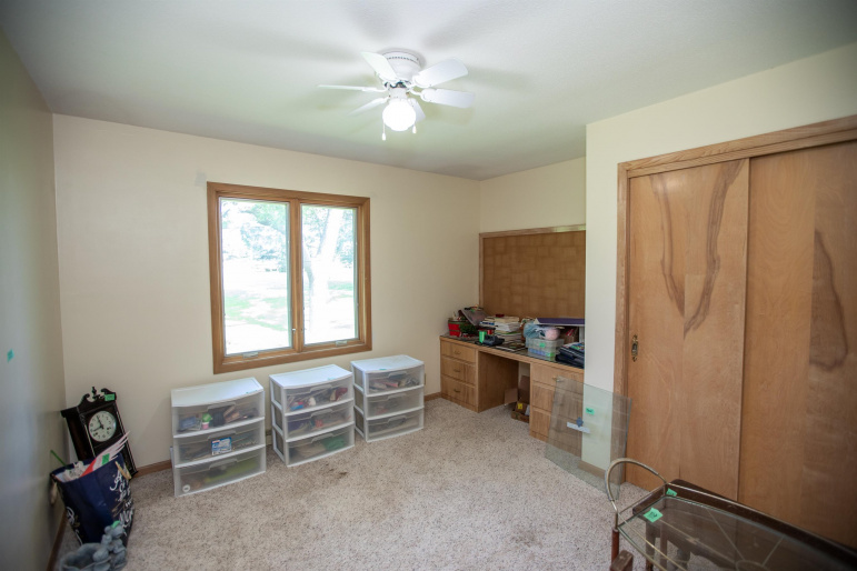 809 HWY 281 Red Cloud, Nebraska 68970, 2 Bedrooms Bedrooms, ,2 BathroomsBathrooms,Residential,For Sale,809 HWY 281,20260914