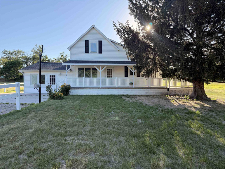 710 Sycamore Street Pleasanton, Nebraska 68866, 3 Bedrooms Bedrooms, ,2 BathroomsBathrooms,Residential,For Sale,710 Sycamore Street,20260916