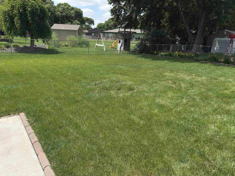 727 Valley Chase Avenue Hastings, Nebraska 68901-0000, 3 Bedrooms Bedrooms, ,2 BathroomsBathrooms,Residential,For Sale,727 Valley Chase Avenue,20260928