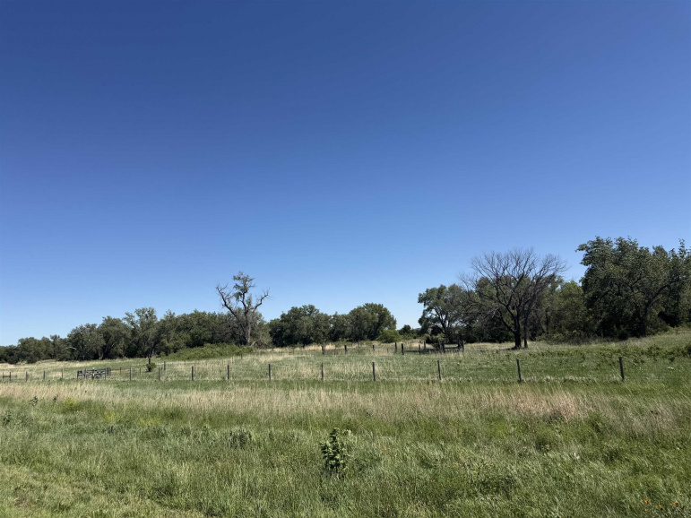 S I 80 Lexington, Nebraska 68850, ,Land,For Sale,S I 80,20260943
