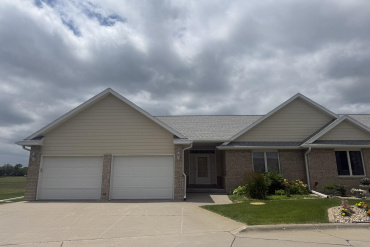 2804 W 35th Street #2 Kearney, Nebraska 68845, 4 Bedrooms Bedrooms, ,3 BathroomsBathrooms,Residential,For Sale,2804 W 35th Street #2,20260938