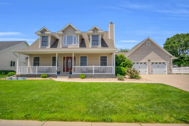 6012 O Avenue Kearney, Nebraska 68847, 5 Bedrooms Bedrooms, ,4 BathroomsBathrooms,Residential,For Sale,6012 O Avenue,20260940