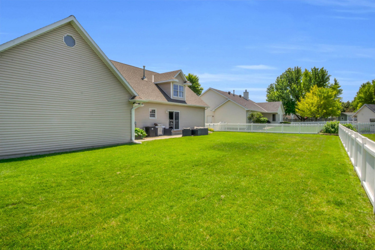 6012 O Avenue Kearney, Nebraska 68847, 5 Bedrooms Bedrooms, ,4 BathroomsBathrooms,Residential,For Sale,6012 O Avenue,20260940