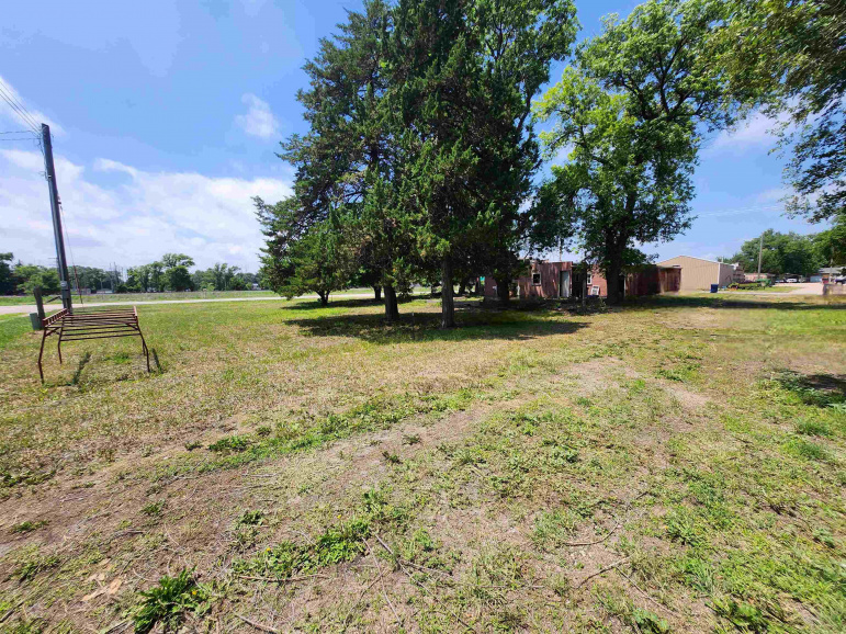 219 W Hwy 30 Brady, Nebraska 69138, ,Residential,For Sale,219 W Hwy 30,20260945