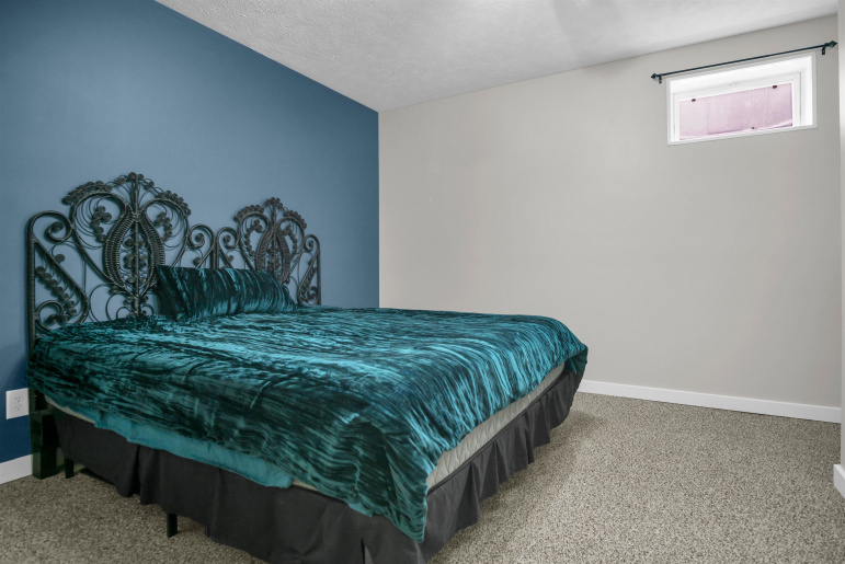 1103 W 40th Street Kearney, Nebraska 68845, 5 Bedrooms Bedrooms, ,4 BathroomsBathrooms,Residential,For Sale,1103 W 40th Street,20260954