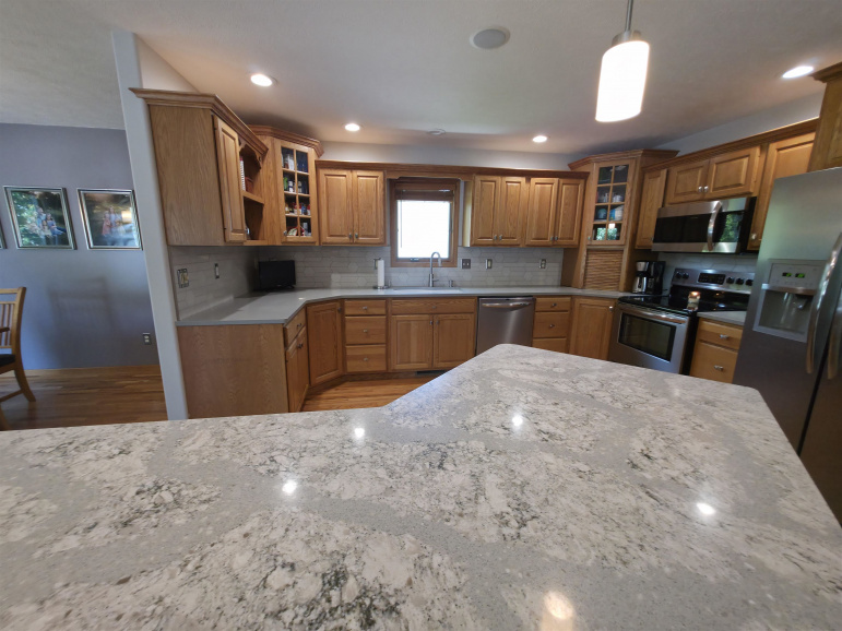 1708 E 46th Street Place Kearney, Nebraska 68847, 5 Bedrooms Bedrooms, ,3 BathroomsBathrooms,Residential,For Sale,1708 E 46th Street Place,20260952