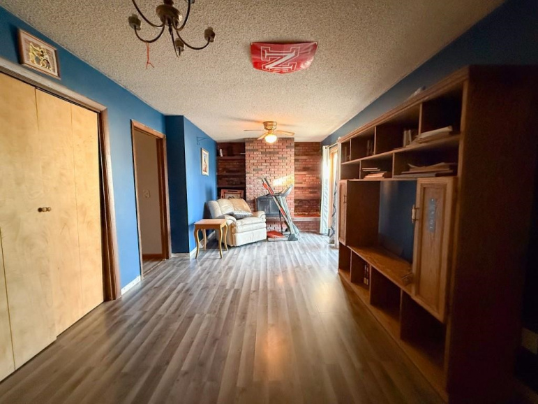 1106 N Pierce Street Lexington, Nebraska 68850, 3 Bedrooms Bedrooms, ,2 BathroomsBathrooms,Residential,For Sale,1106 N Pierce Street,20251629