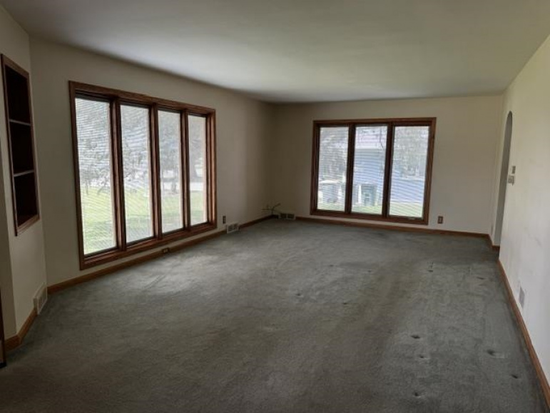 804 N 6th Avenue Hastings, Nebraska 68901, 2 Bedrooms Bedrooms, ,2 BathroomsBathrooms,Residential,For Sale,804 N 6th Avenue,20260956