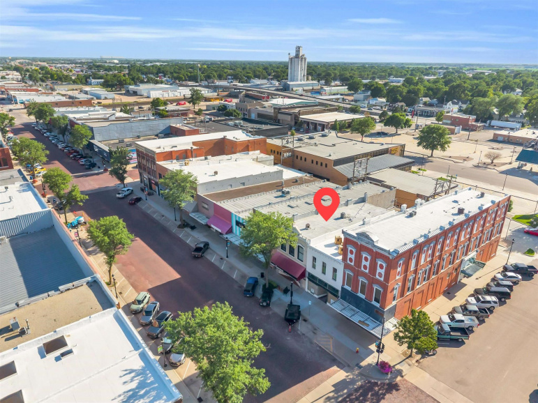 2118 Central Avenue Kearney, Nebraska 68847, ,Commercial/industrial,For Sale,2118 Central Avenue,20260960