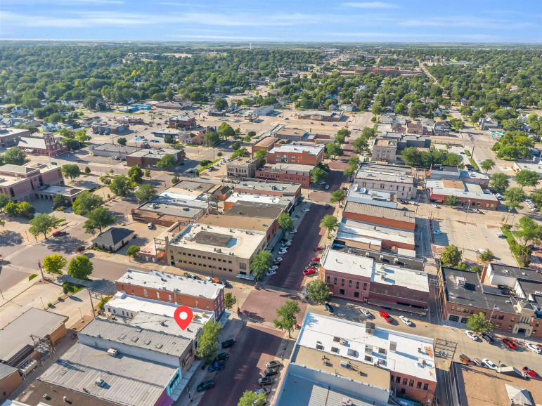 2118 Central Avenue Kearney, Nebraska 68847, ,Commercial/industrial,For Sale,2118 Central Avenue,20260960