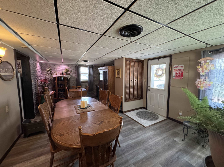 523 S Queen City Avenue Hastings, Nebraska 68901, 3 Bedrooms Bedrooms, ,3 BathroomsBathrooms,Residential,For Sale,523 S Queen City Avenue,20260961