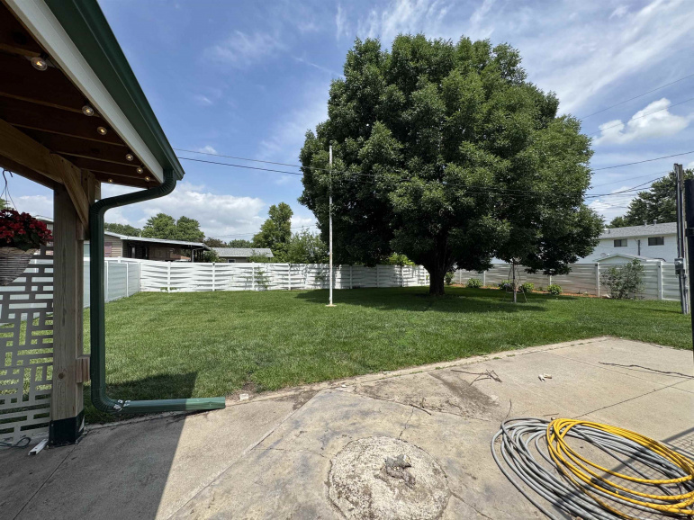 523 S Queen City Avenue Hastings, Nebraska 68901, 3 Bedrooms Bedrooms, ,3 BathroomsBathrooms,Residential,For Sale,523 S Queen City Avenue,20260961