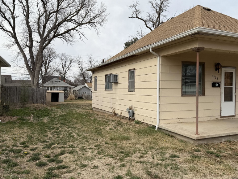 1922 W 4th Street Hastings, Nebraska 68901, 2 Bedrooms Bedrooms, ,1 BathroomBathrooms,Residential,For Sale,1922 W 4th Street,20260442