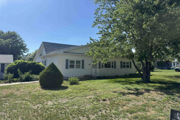 801 John Alma, Nebraska 68920, 2 Bedrooms Bedrooms, ,2 BathroomsBathrooms,Residential,For Sale,801 John,20260404