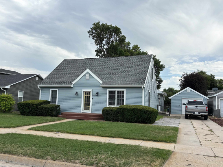 713 W 14th Street Cozad, Nebraska 69130, 3 Bedrooms Bedrooms, ,2 BathroomsBathrooms,Residential,For Sale,713 W 14th Street,20260966