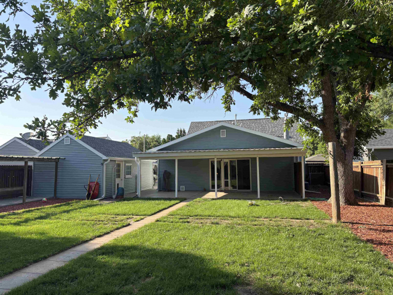 713 W 14th Street Cozad, Nebraska 69130, 3 Bedrooms Bedrooms, ,2 BathroomsBathrooms,Residential,For Sale,713 W 14th Street,20260966