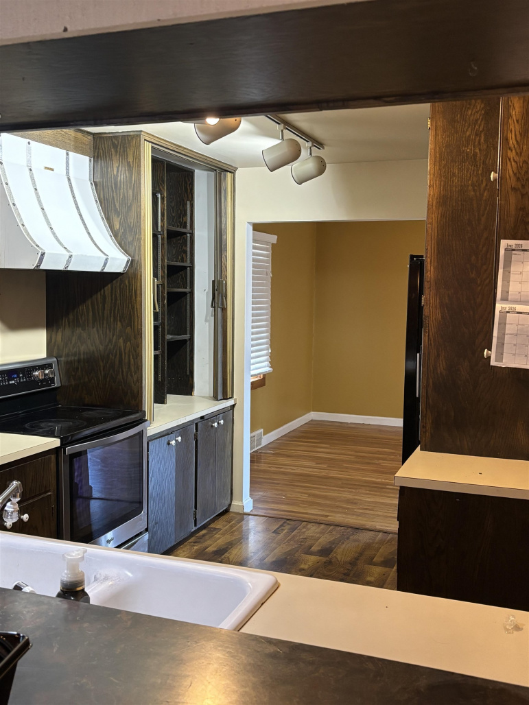 713 W 14th Street Cozad, Nebraska 69130, 3 Bedrooms Bedrooms, ,2 BathroomsBathrooms,Residential,For Sale,713 W 14th Street,20260966
