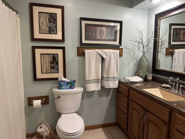 2922 Lakepark Lane Hastings, Nebraska 68901, 4 Bedrooms Bedrooms, ,4 BathroomsBathrooms,Residential,For Sale,2922 Lakepark Lane,20260968