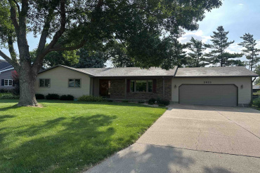 2922 Lakepark Lane Hastings, Nebraska 68901, 4 Bedrooms Bedrooms, ,4 BathroomsBathrooms,Residential,For Sale,2922 Lakepark Lane,20260968