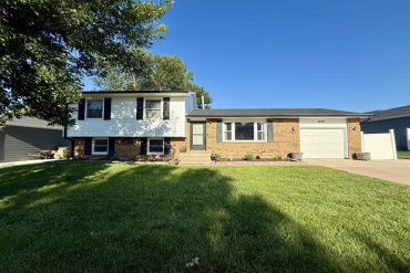3239 Wendell Drive Hastings, Nebraska 68901, 4 Bedrooms Bedrooms, ,2 BathroomsBathrooms,Residential,For Sale,3239 Wendell Drive,20260974
