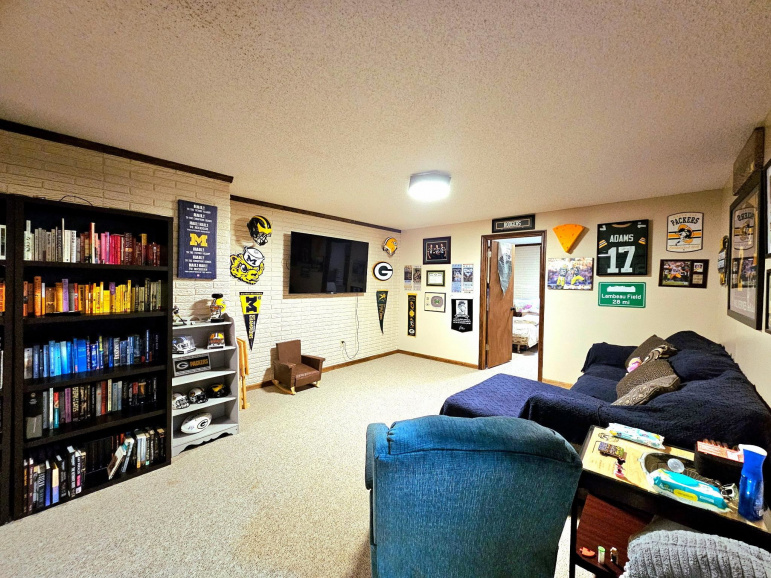 3135 Wendell Drive Hastings, Nebraska 68901, 4 Bedrooms Bedrooms, ,3 BathroomsBathrooms,Residential,For Sale,3135 Wendell Drive,20260998