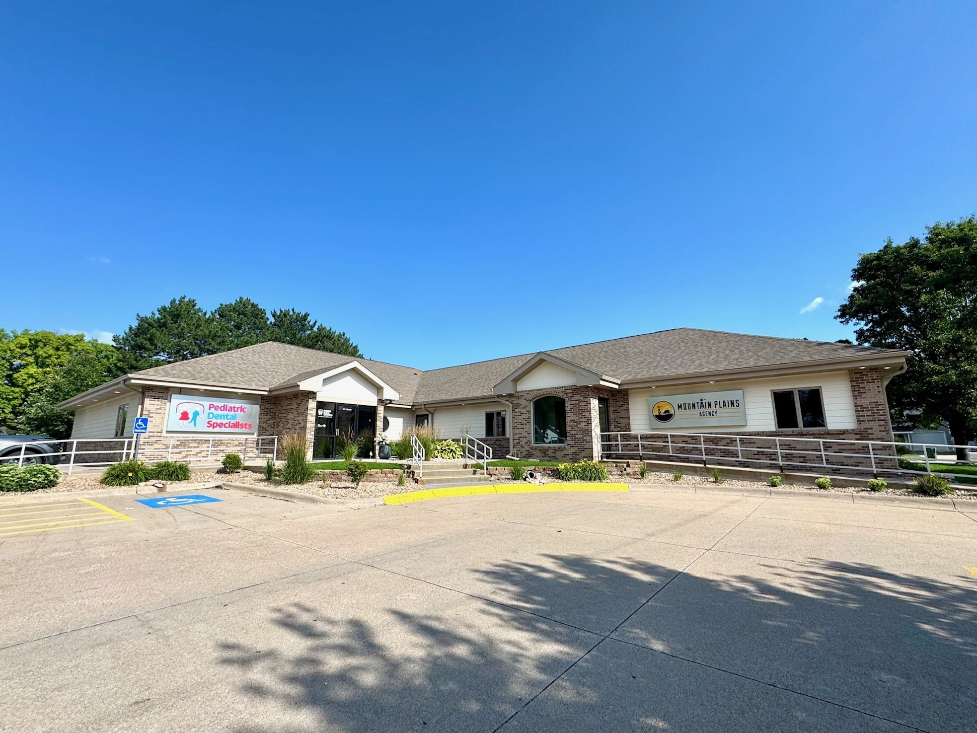 121 & 125 E 31st Street Kearney, Nebraska 68847-0000, ,Commercial/industrial,For Sale,121 & 125 E 31st Street,20260997
