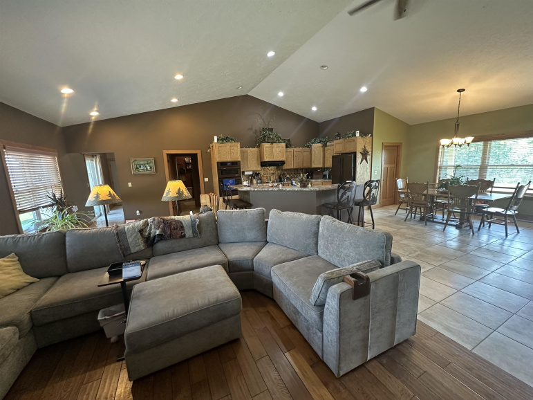 690 Sartoria Road Kearney, Nebraska 68845, 3 Bedrooms Bedrooms, ,4 BathroomsBathrooms,Residential,For Sale,690 Sartoria Road,20260994