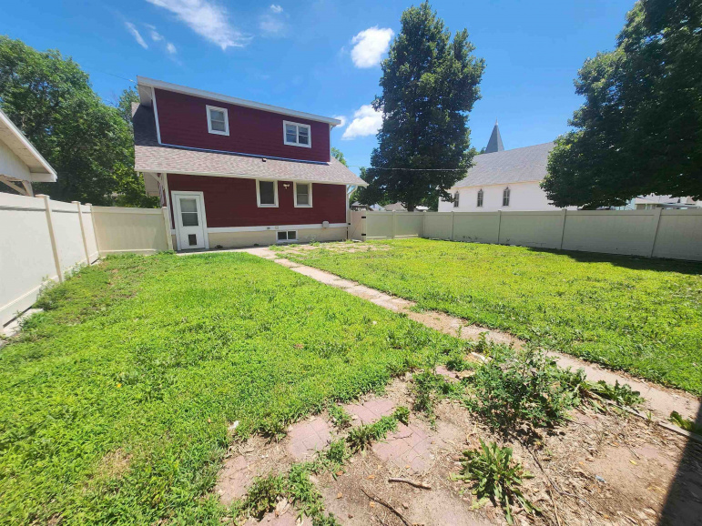 1604 D Avenue Gothenburg, Nebraska 69138-0000, 3 Bedrooms Bedrooms, ,3 BathroomsBathrooms,Residential,For Sale,1604 D Avenue,20261012
