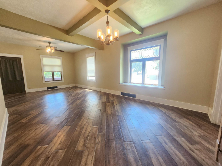1604 D Avenue Gothenburg, Nebraska 69138-0000, 3 Bedrooms Bedrooms, ,3 BathroomsBathrooms,Residential,For Sale,1604 D Avenue,20261012