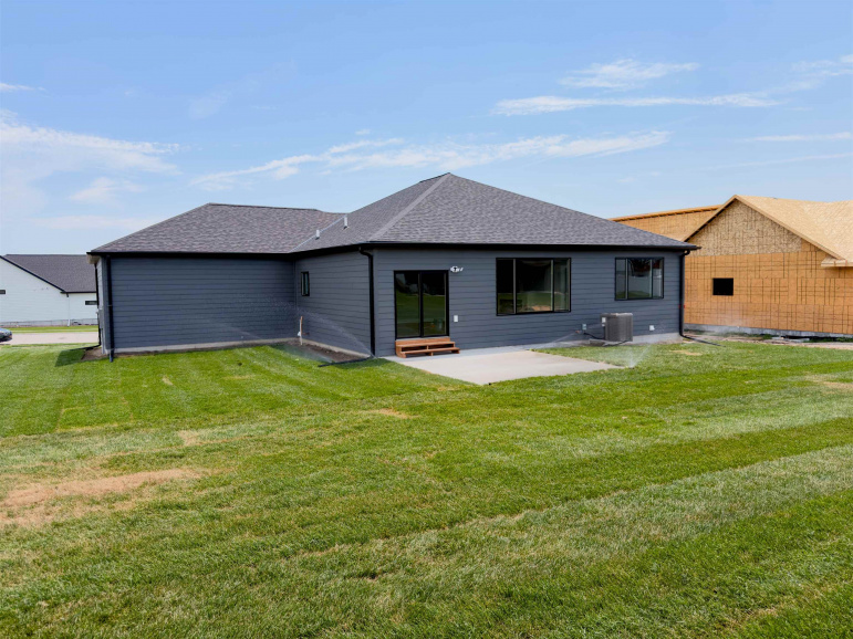 6402 11th Avenue Kearney, Nebraska 68845, 5 Bedrooms Bedrooms, ,3 BathroomsBathrooms,Residential,For Sale,6402 11th Avenue,20261006