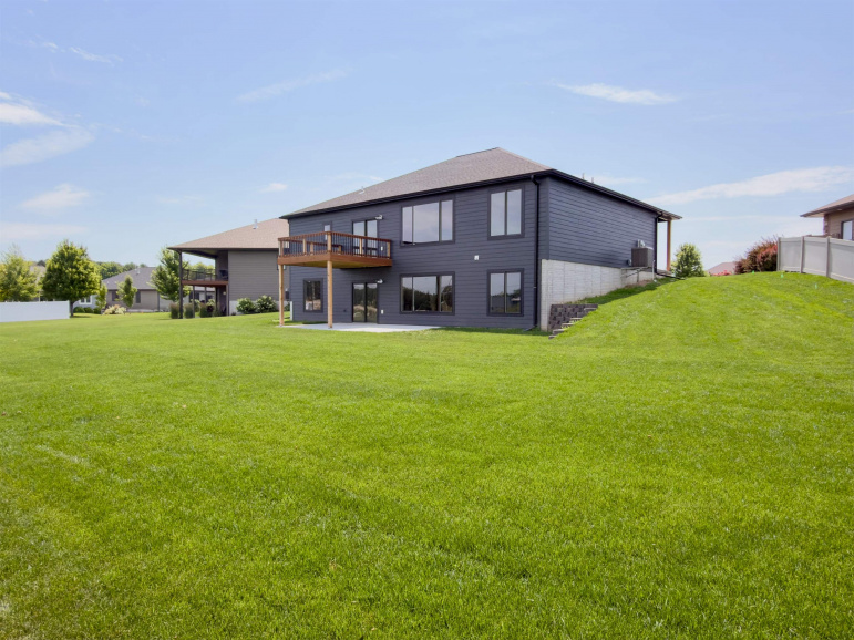 3711 25th Avenue Place Kearney, Nebraska 68845, 6 Bedrooms Bedrooms, ,3 BathroomsBathrooms,Residential,For Sale,3711 25th Avenue Place,20261005