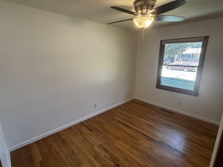 904 E 4th Street Hastings, Nebraska 68901, 3 Bedrooms Bedrooms, ,2 BathroomsBathrooms,Residential,For Sale,904 E 4th Street,20261016