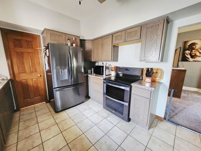 1418 C Avenue Gothenburg, Nebraska 69138, 3 Bedrooms Bedrooms, ,2 BathroomsBathrooms,Residential,For Sale,1418 C Avenue,20261020