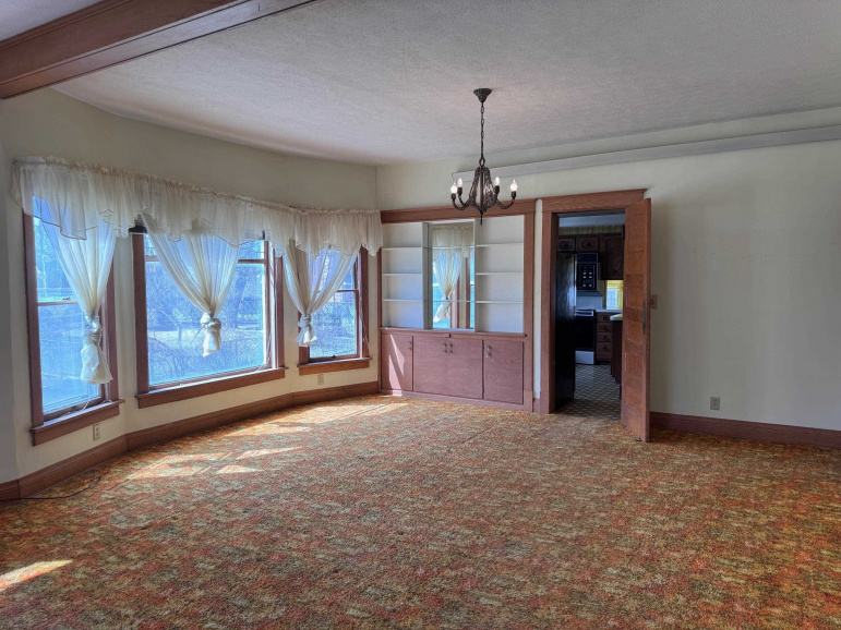 1311 N Washington Street Lexington, Nebraska 68850, 4 Bedrooms Bedrooms, ,3 BathroomsBathrooms,Residential,For Sale,1311 N Washington Street,20260508