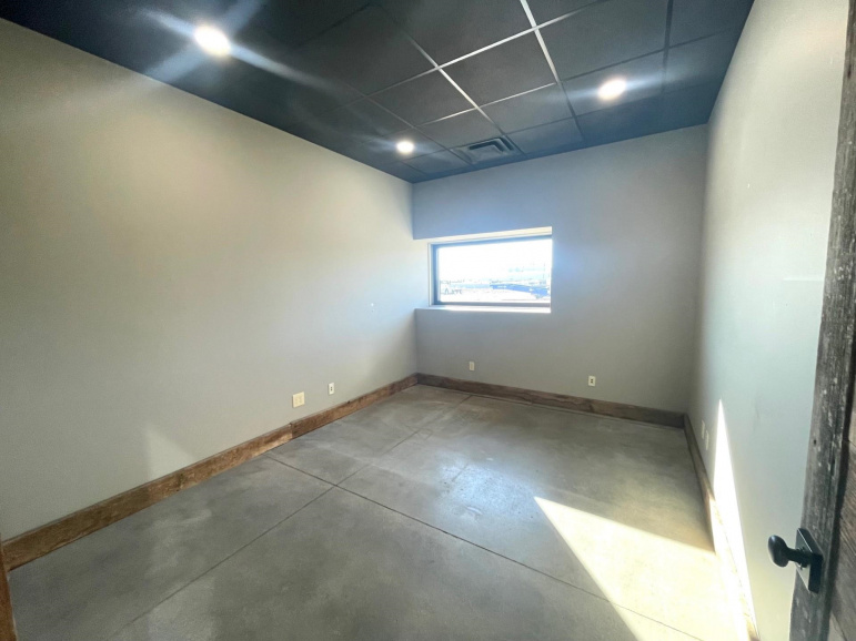 2608 E 32nd Street Suite A Kearney, Nebraska 68847, ,Commercial/industrial,For Rent,2608 E 32nd Street Suite A,20261043