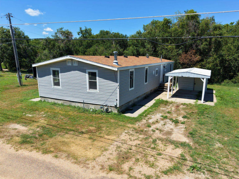 314 Maple Lane Riverdale, Nebraska 68870, 3 Bedrooms Bedrooms, ,2 BathroomsBathrooms,Residential,For Sale,314 Maple Lane,20261044