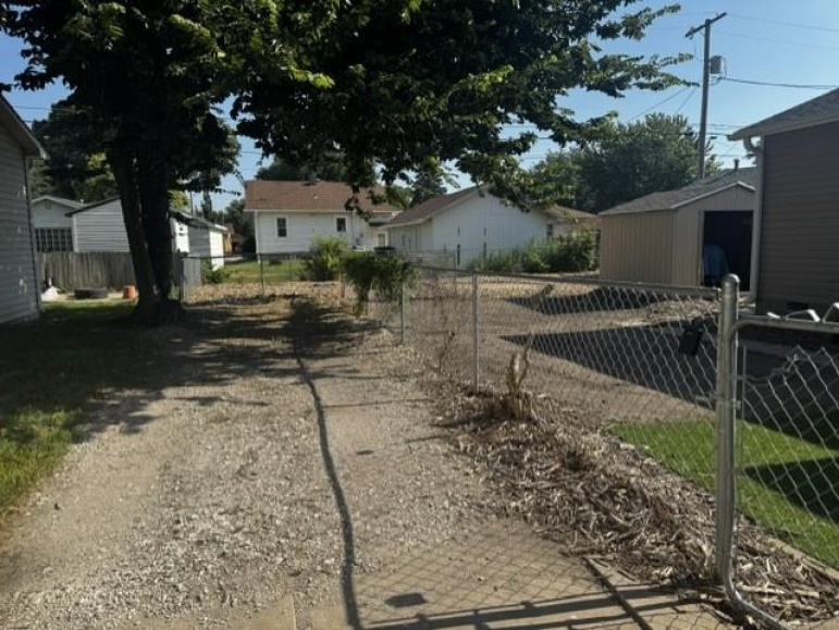 1514 W 5th Street Hastings, Nebraska 68901, 4 Bedrooms Bedrooms, ,2 BathroomsBathrooms,Residential,For Sale,1514 W 5th Street,20261042